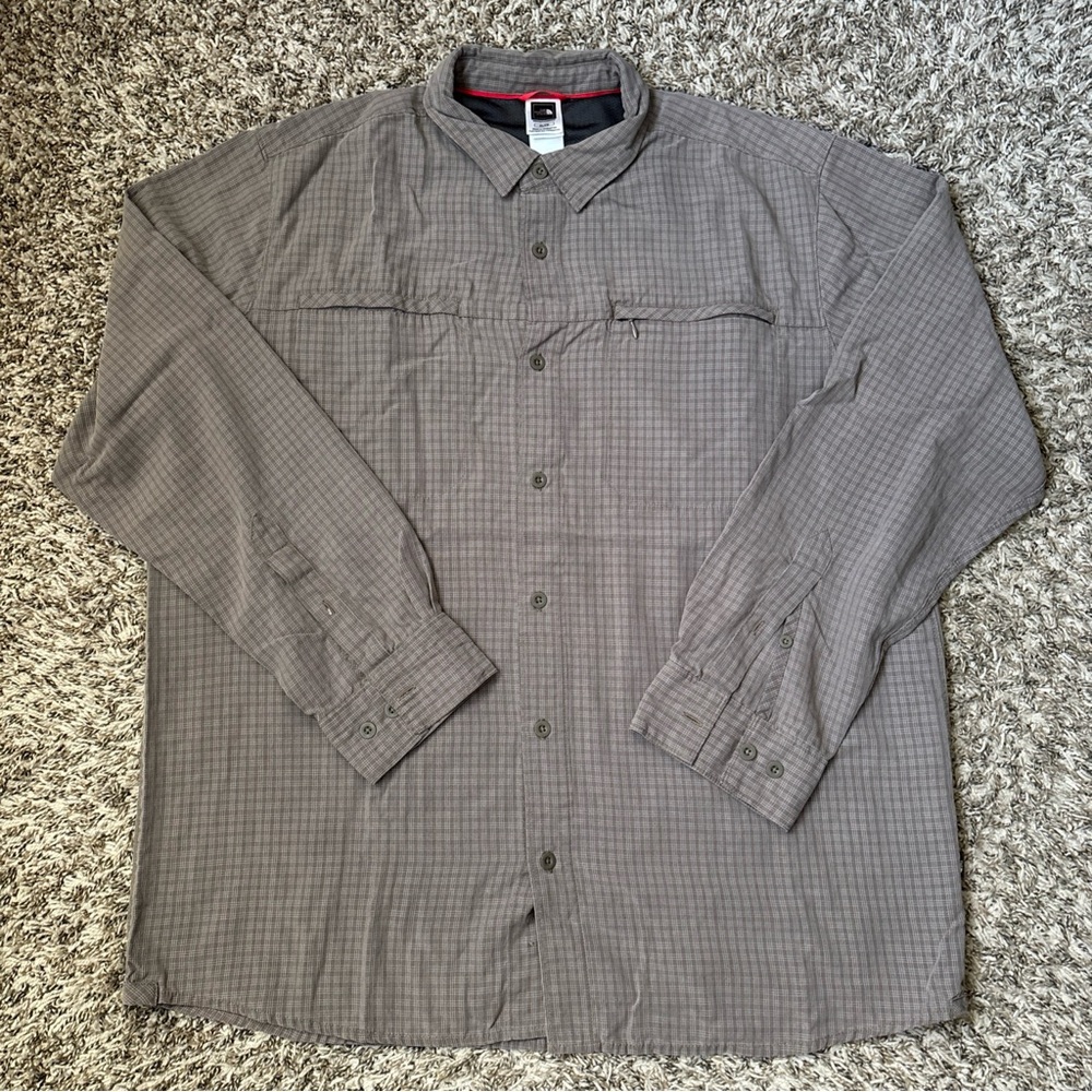 The North Face Men's Gray Plaid Button-Down Shirt